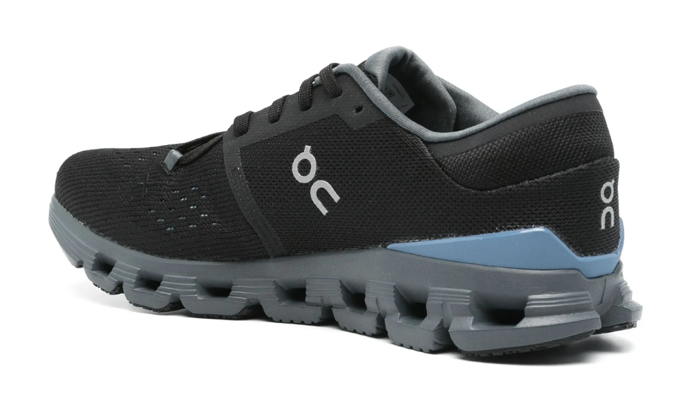 On Cloud X 4 "Black | Chambray"
