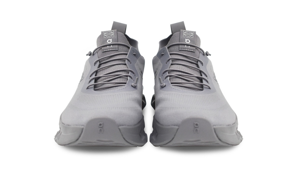 Loewe x Running Cloudtilt "Grey"