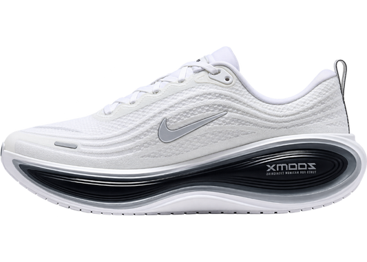 Nike Vomero Plus "White / Black"