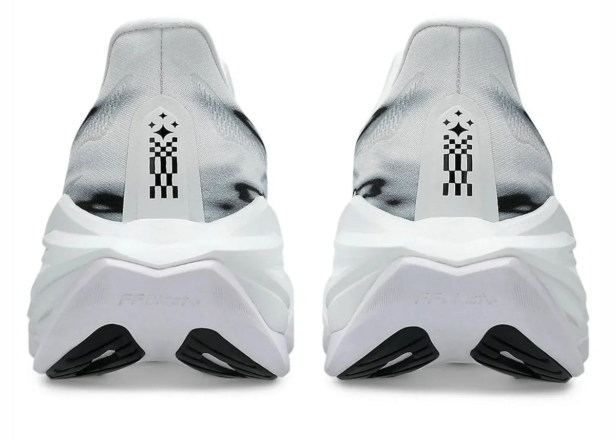 Asics Superblast 3 "White / Black"