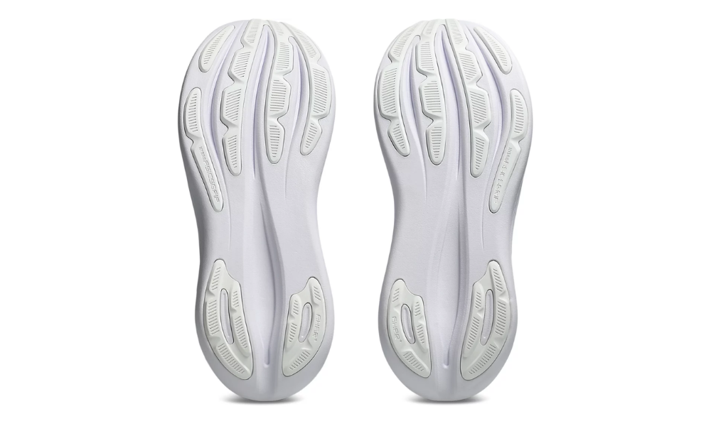 Asics Gel Nimbus 28  'White / White'