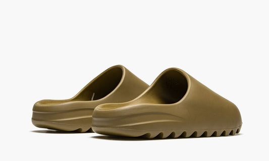 حذاء YEEZY SLIDE "Core"