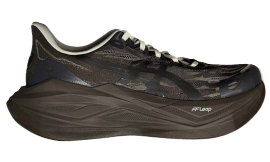 Asics  Superblast 3 blacktoes