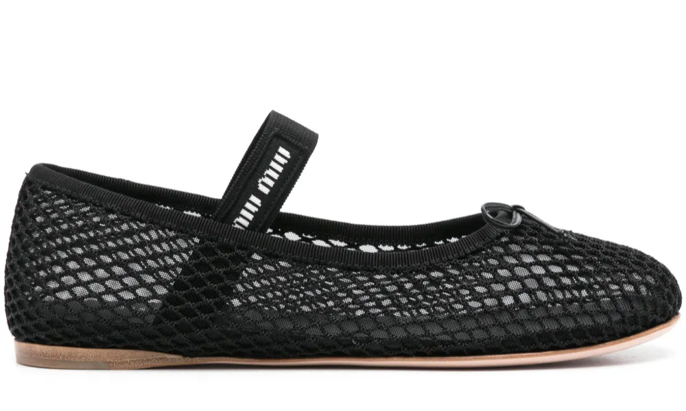 Miu Miu mesh-design ballet flats "Black"