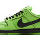 حذاء The Powerpuff Girls x Dunk Low Pro SB QS 'Buttercup'