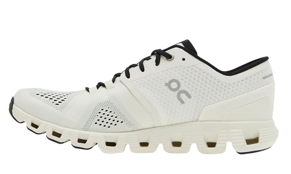 On Cloud X 'White/ Black'