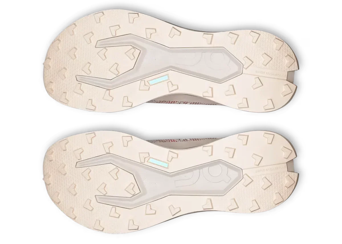 On Cloudultra 3 "Ivory / Pearl"