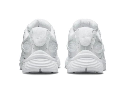 Nike V5 RNR "White/White/Black/Metallic Silver"