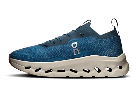 حذاء "On Cloudtilt Loewe" باللون الأزرق الجينزي (Denim Blue)