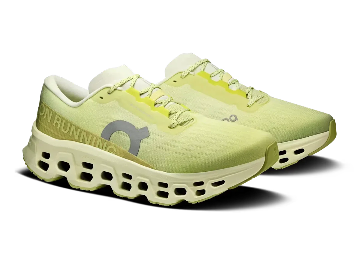 On Cloudmonster 3 "Limelight / Seedling"
