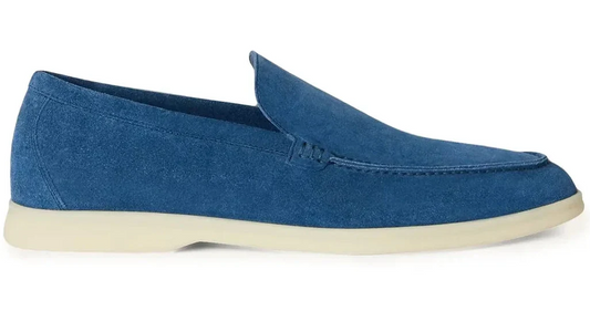 حذاء "لوفر" Summer Walk من Loro Piana باللون الأزرق الداكن