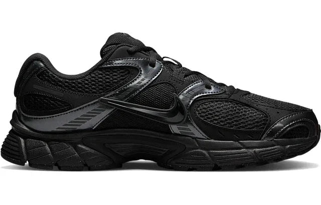 Nike V5 RNR "Black"